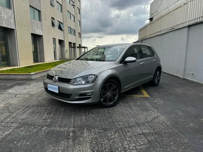 Volkswagen Golf Highline 1.4 TSI 140cv Aut. 2015