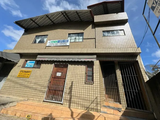 Predio Misto para venda com 639 metros quadrados com 2 quartos em São Geraldo - Nova Fribu