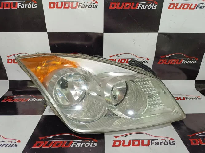 Farol Ford Fiesta original usado lado direito 2008/2010