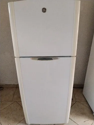 Geladeira duplex ótimo estado