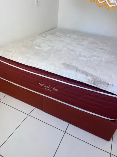 Vendo cama Casal Queen
