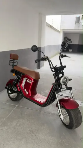 Vendo X15 semi nova, dividi no cartão!