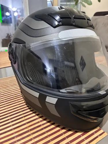 Capacete MX5 robocop