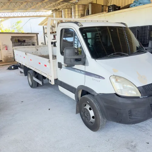 Iveco 70c17 baixo km 