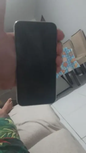 iPhone 11 estado de zero , 128 g tela original bateria 89% todo original