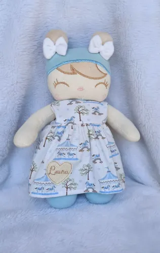 Boneca de pano personalizada 