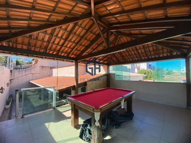 Casa Com Piscina Itapoã 3 quartos 6 vagas