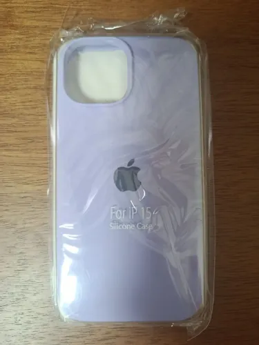 Capinha Silicone Aveludada iPhone 15 Lilás / Roxo Claro - Nova