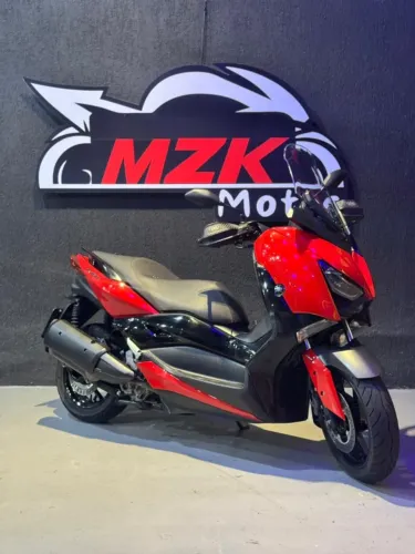 Yamaha Xmax 250 ABS 23.450km 2023
