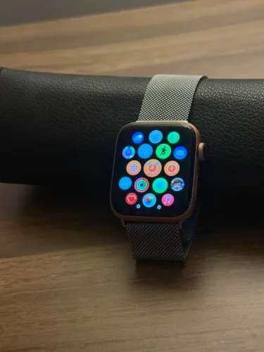 Apple Watch Series 5 44 mm