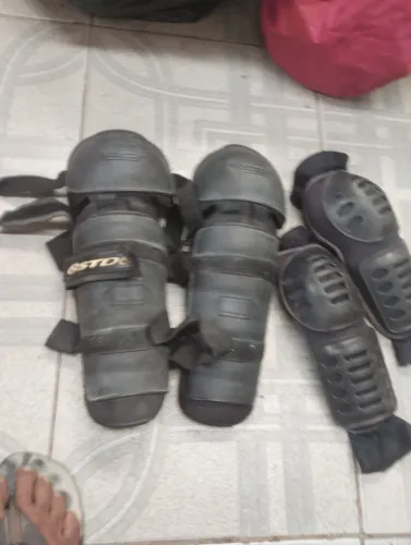 joelheira e cutuceleira moto