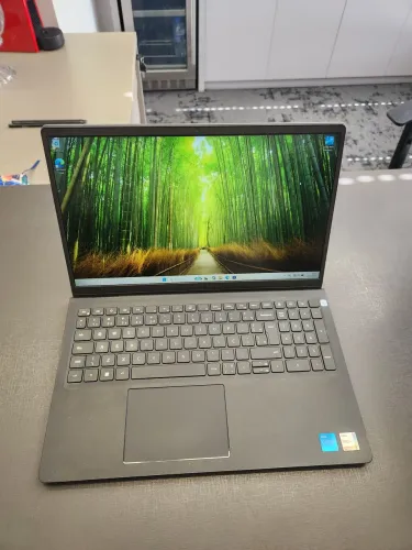 Notebook Dell Vostro 15 3510 - i5 11ª Ger - Bateria Excelente