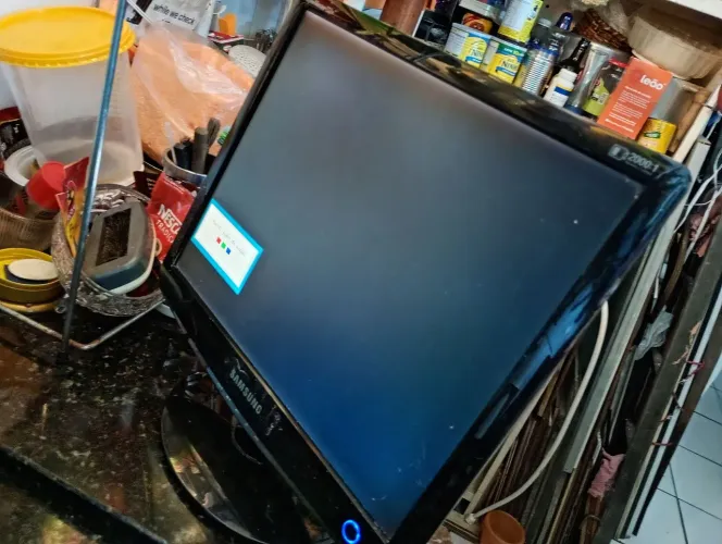 Monitor Samsung 17" Resolução 1280x1024 Mod. 732N Plus Lindo, Versátil Atende Tudo Barato.