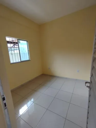 ALUGO APT PEQUENO DE 2 QUARTOS NO BAIRRO DO CASTANHEIRA