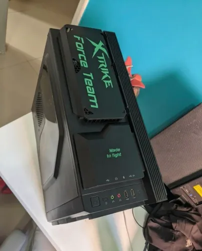 Gabinete Gamer X-Trike Force Team Mid Tower Verde Preto Gamer
