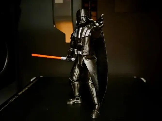 DUMMY 13 DARTH VADER