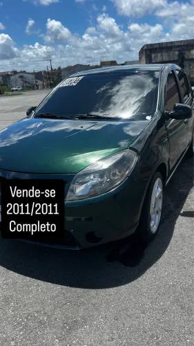 Renault Sandero Authentique Hi-flex 1.0 16V 5P 2011