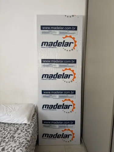 Porta de madeira lisa 70x210
