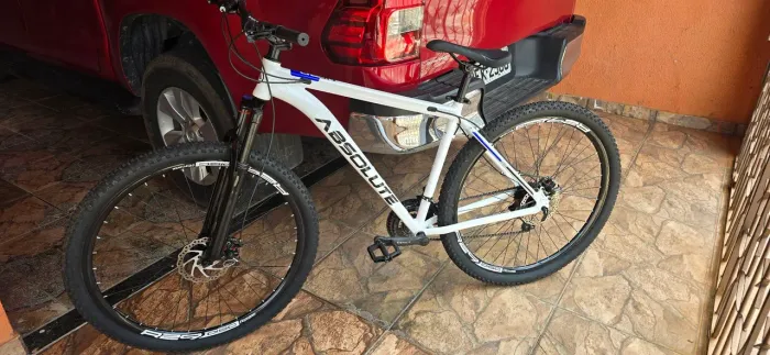 Bike absolute nero aro 29 nova.
