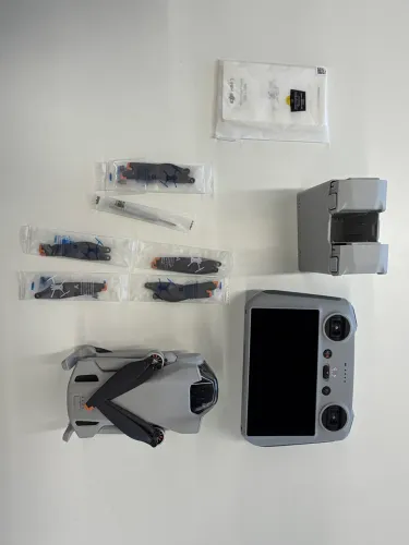 Drone DJI Mini 3 Semi Novo