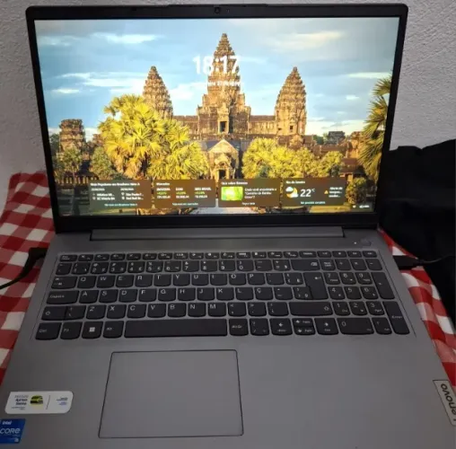 **Notebook Lenovo IdeaPad 3i i5 | 8GB RAM | SSD 256GB**