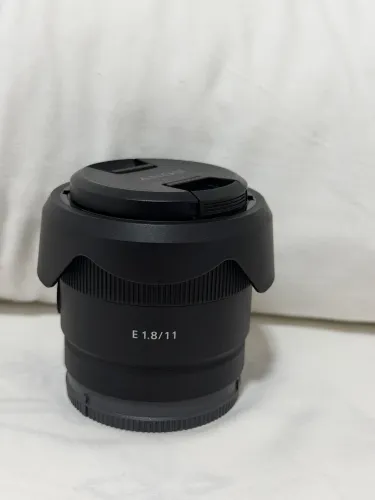 Lente Sony F1.8 11mm