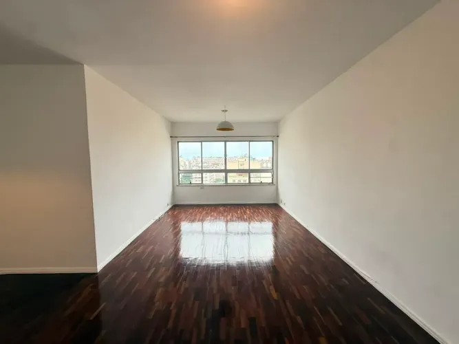 Apartamento com 3 Quartos para alugar, 92m² - Copacabana