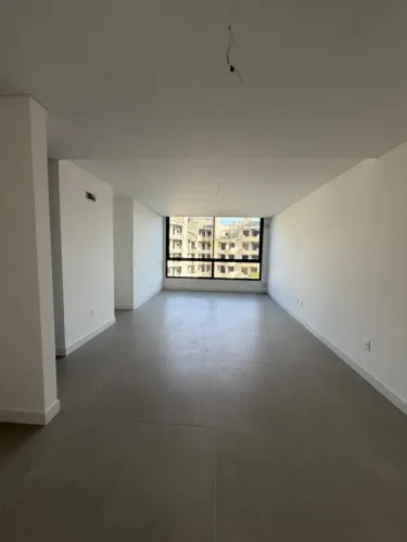 Apartamento para Venda em Florianópolis, Jurerê, 2 dormitórios, 2 suítes, 3 banheiros, 1 v