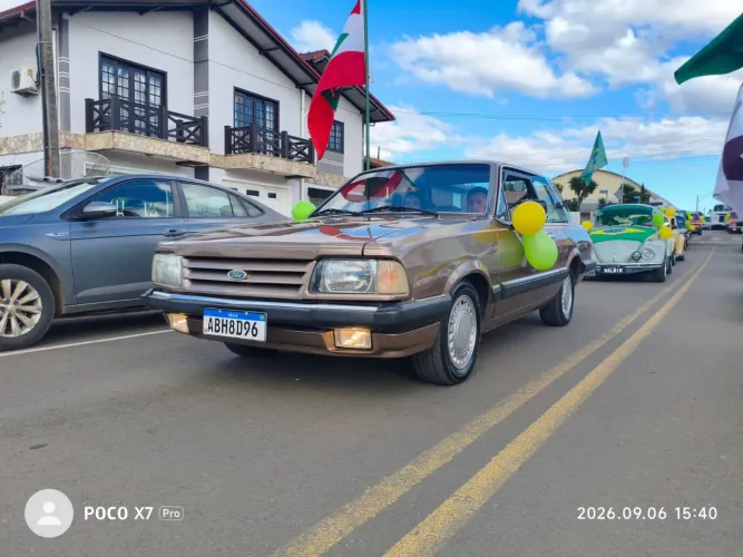 Ford Del Rey GLX 1.6/1.8 / GL 1.6/1.8 2P E 4P 1990