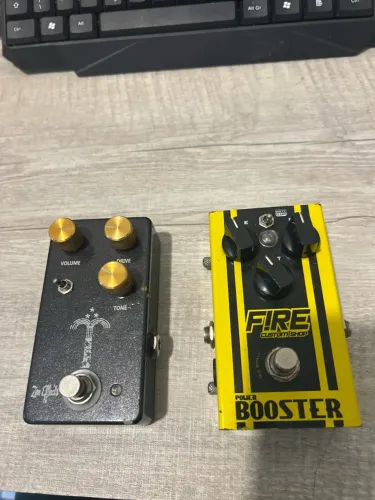 Pedais de guitarra