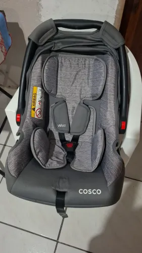 Bebê conforto Completo, Unissex! R$180 Reais.