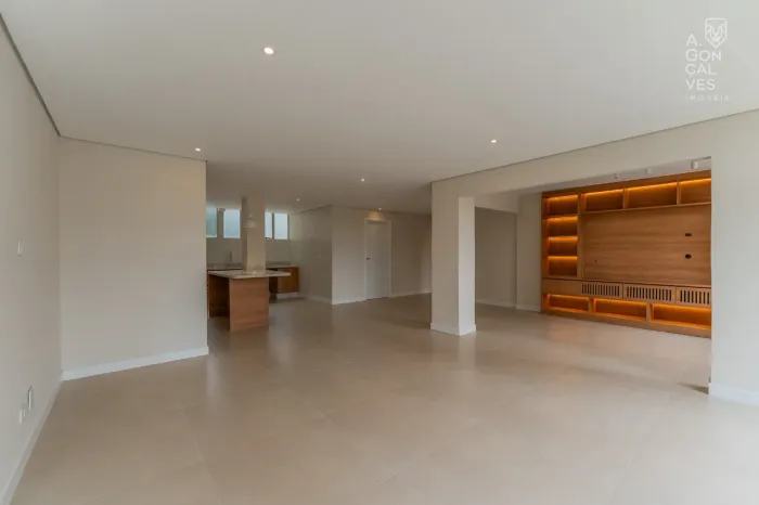 Apartamento no Excelsior, 02 Suítes, 02 Vagas, Reformado, Bigorrilho, Curitiba.