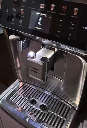 Cafeteira Superautomática Philips Walita 5500 - na garantia