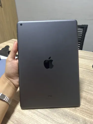 VENDO IPAD 9 geração NOVO (USADO POUCAS VEZES)