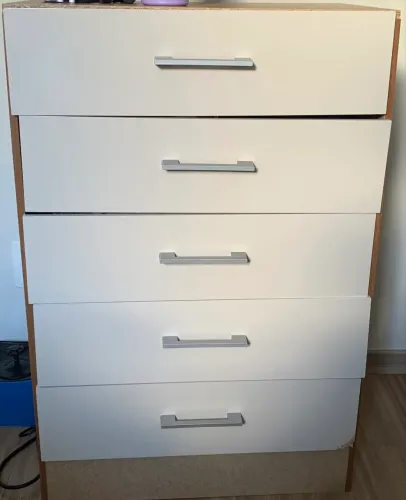 Vendo cômoda MDF