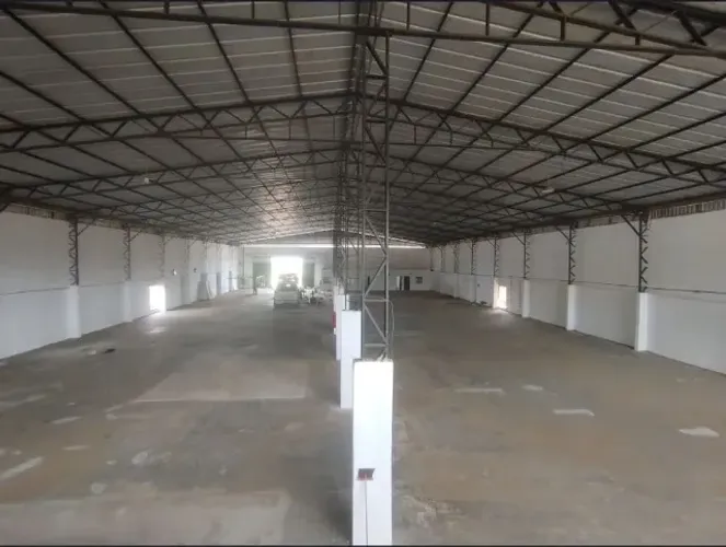 Galpão/Armazém 2.000m² Habite-se Nível 5 c/ Entrada para Carretas prox. Aeroporto