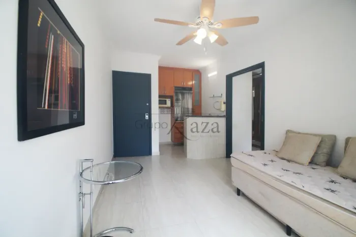 Flat - Jardim Paulista - 1 Suíte - 40m².