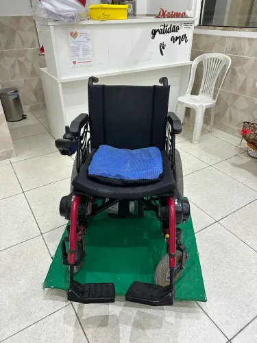 Cadeira de rodas automática/mecânica