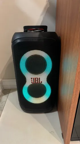 JBL PartyBox Stage 320 - Pouquíssimo usada - Nota Fiscal e Garantia
