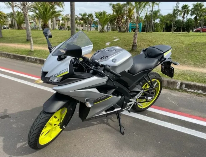 R15 com 2977km
