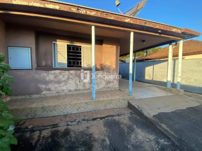 Casa à venda, 3 quartos, 2 vagas, Santa Terezinha - Piracicaba/SP