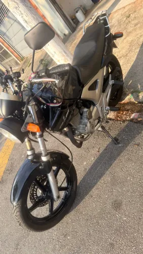 Honda Twister 2003 preta