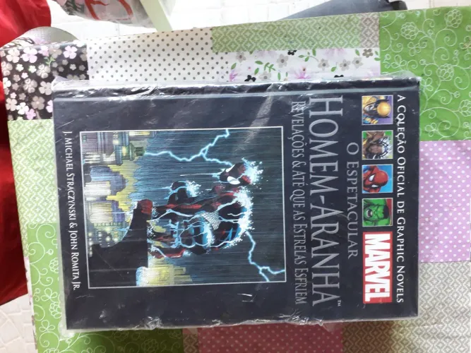 Coleção Marvel salvat o espetacular homem-aranha revelações e até que as estrelas esfriem