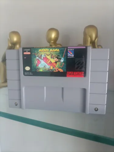 Mickey Mania original Super Nintendo