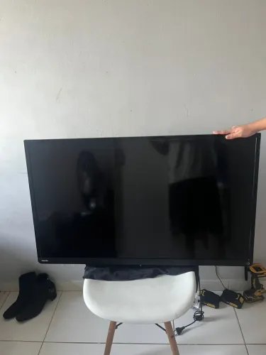 tv pra retirada de peças