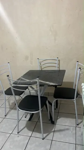 Mesa de mármore
