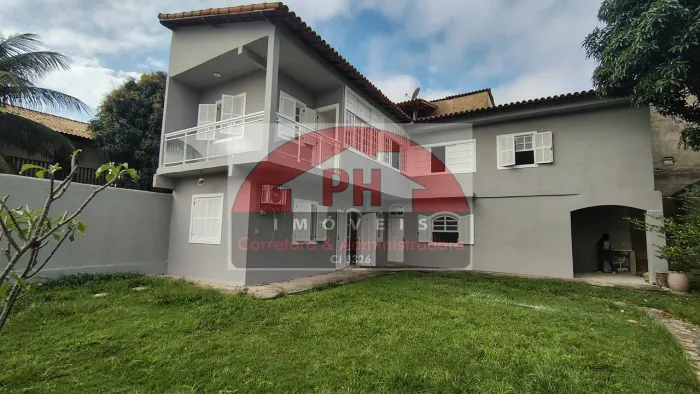 LOCAÇÃO DE ESPAÇOSA CASA DUPLEX COM 4 Q(3 SUÍTES) NA ESTAÇÃO COM QUINTAL