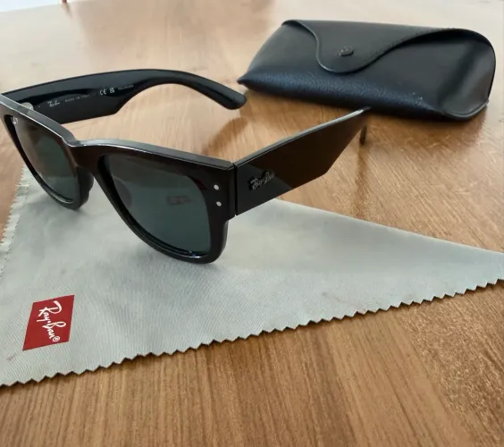 Óculos de sol Rayban Mega Wayfarer