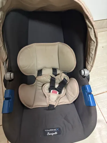 Bebê conforto usado