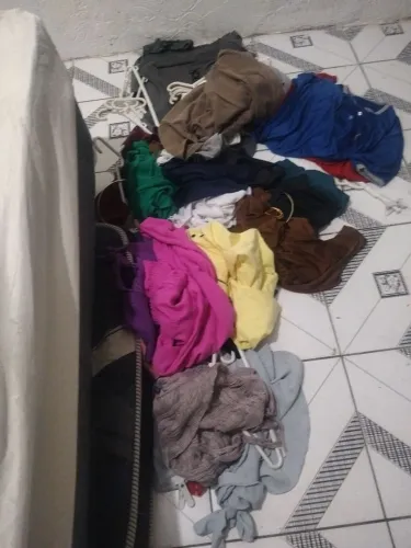 Mas de 200 peça valor acobinar